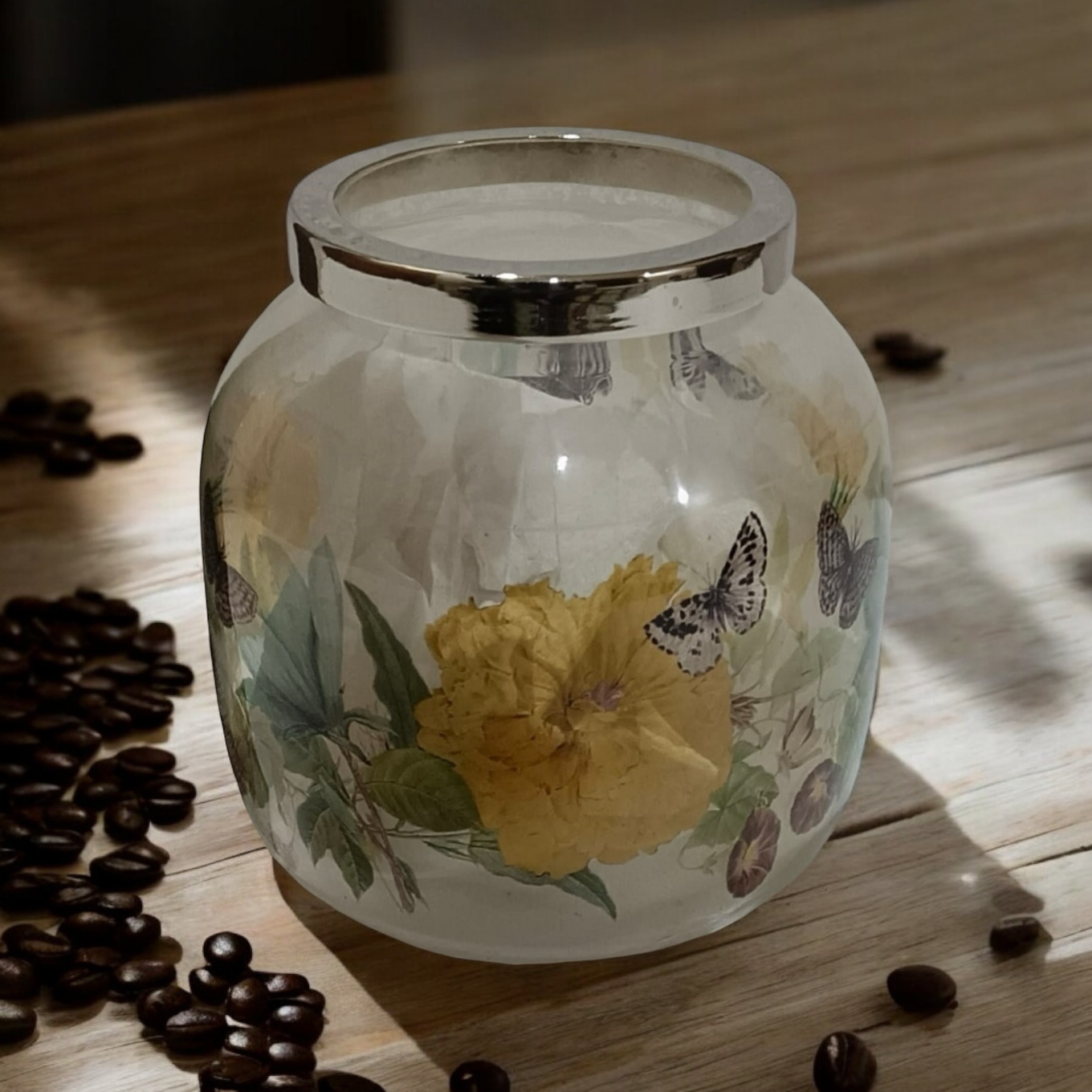 13cm Glass Flower Vase — Clear, Simple, Surprisingly Pretty