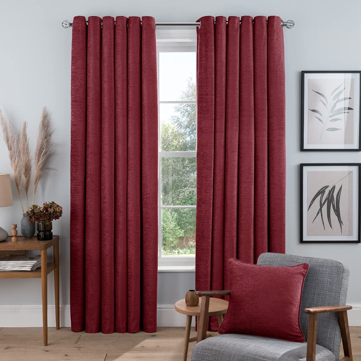 Sleepdown Chenille Eyelet Curtains Red 46 x 54