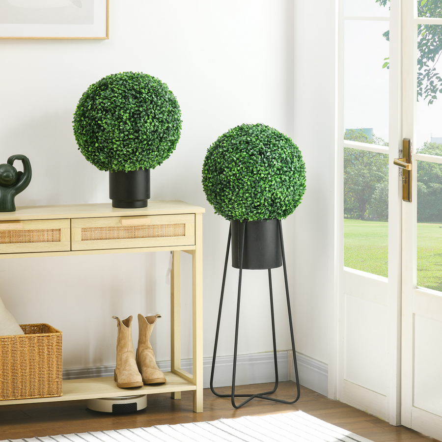 Artificial Topiary Balls Set of 2, Green, 15.7" Dia