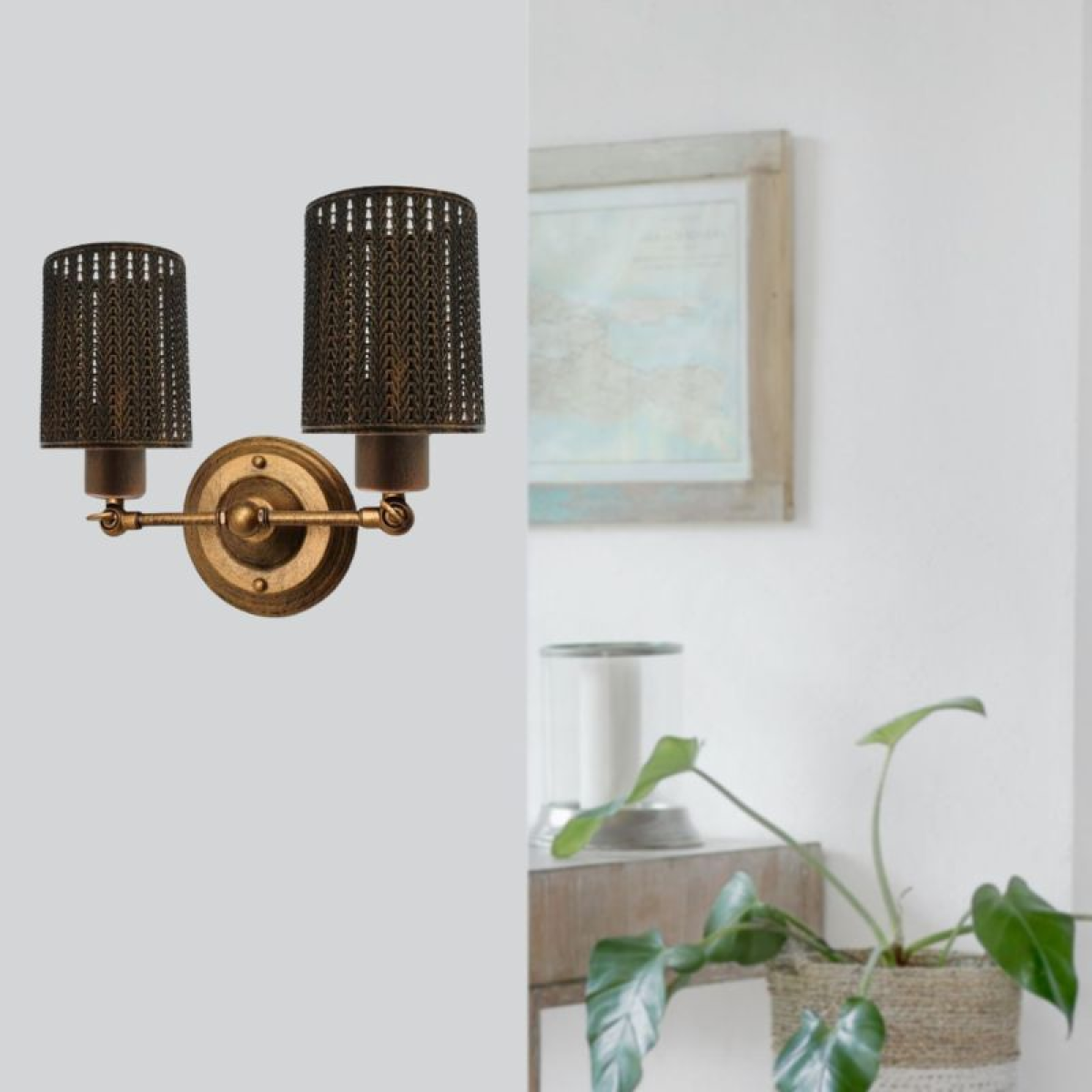 Antique Brass Wall Light
