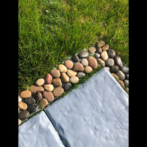 Plain Pebble Border (set of 4)