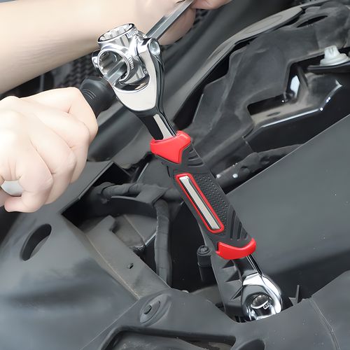 Universal Wrench